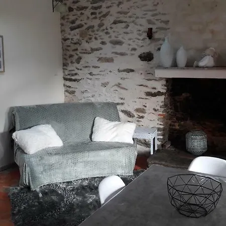 בית נופש Maison De Vacance Pied Du Chateau Apremont