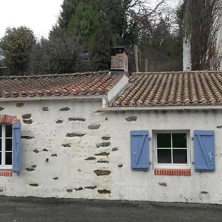 Maison De Vacance Pied Du Chateau *